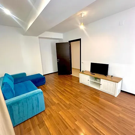 Marcony Boutique מאמאיה