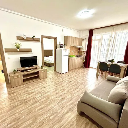 דירה Marcony Boutique מאמאיה